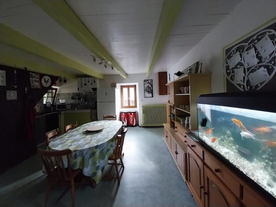 Maison En Pierres Pradinas Luaran gambar